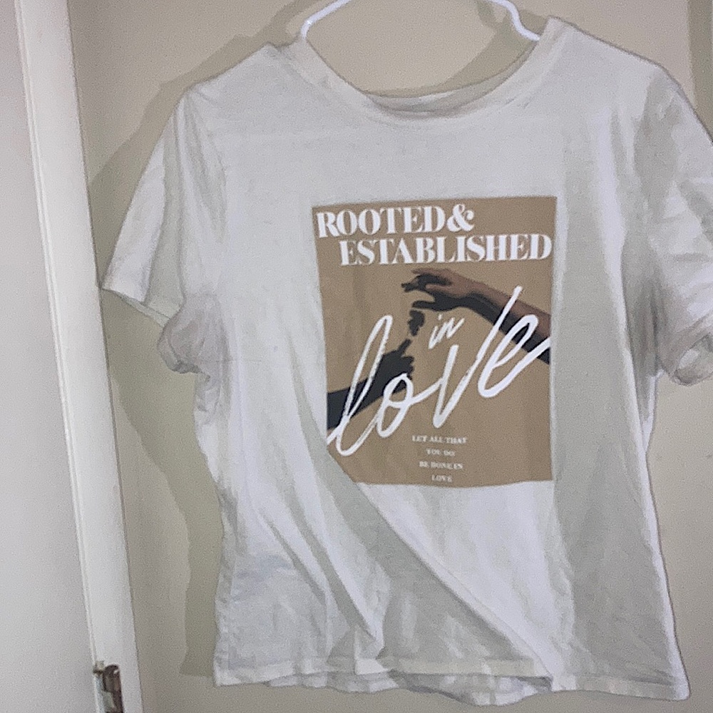 Cream tan-ish short sleeve shirt